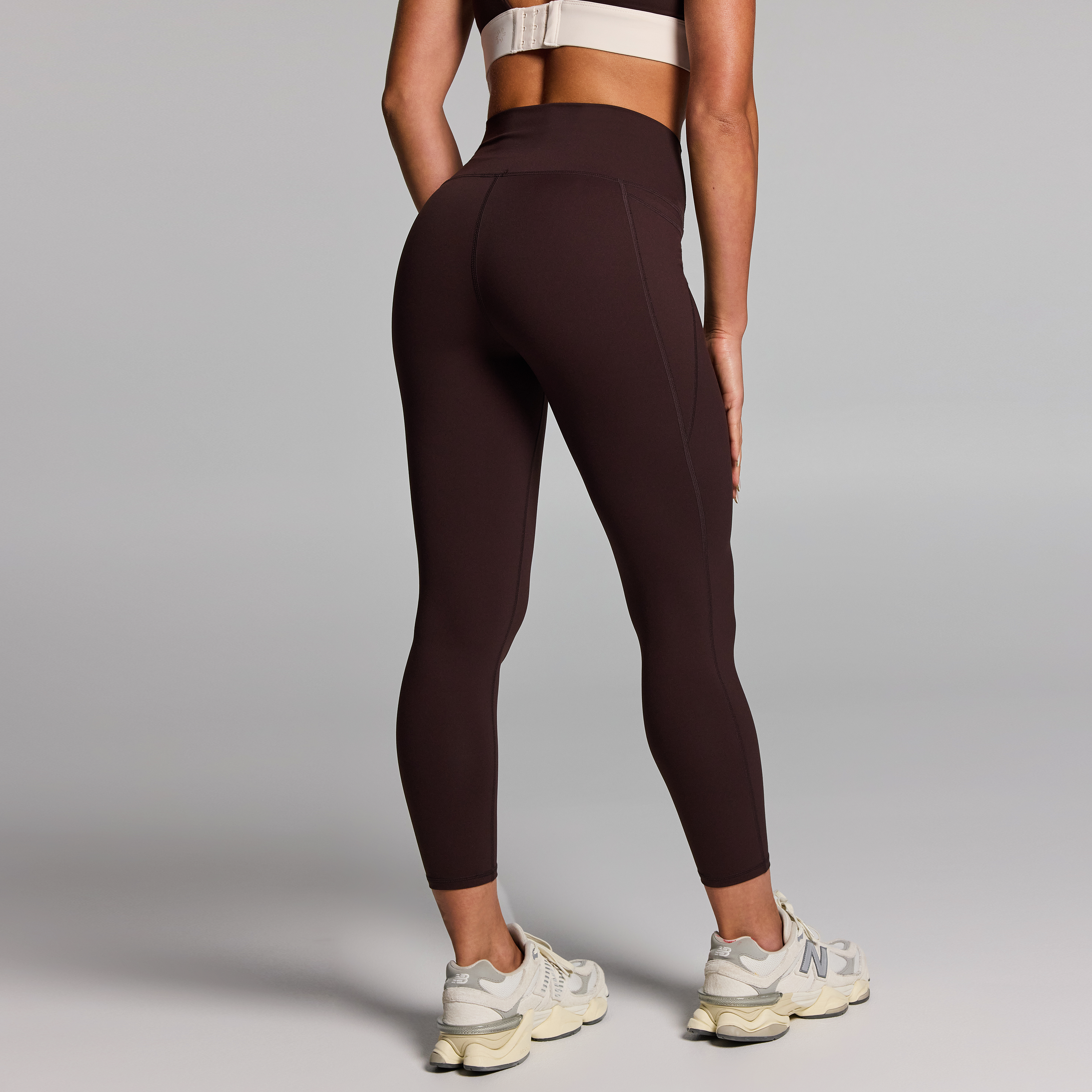 No Front Seam Pocket Ankle Grazer Tights