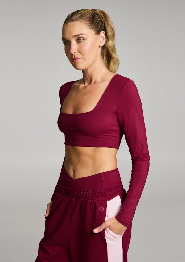 Base One Square Neck Crop Long Sleeve