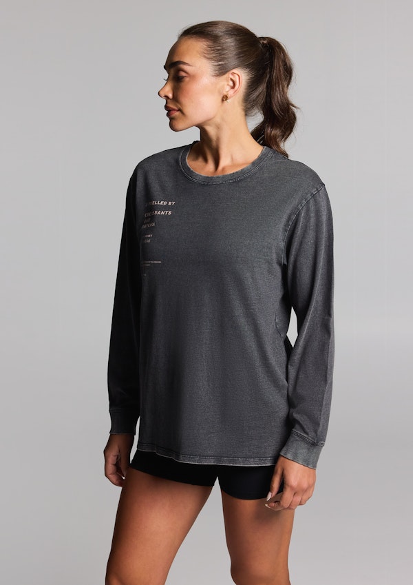 Loose Fit Long Sleeve Tee