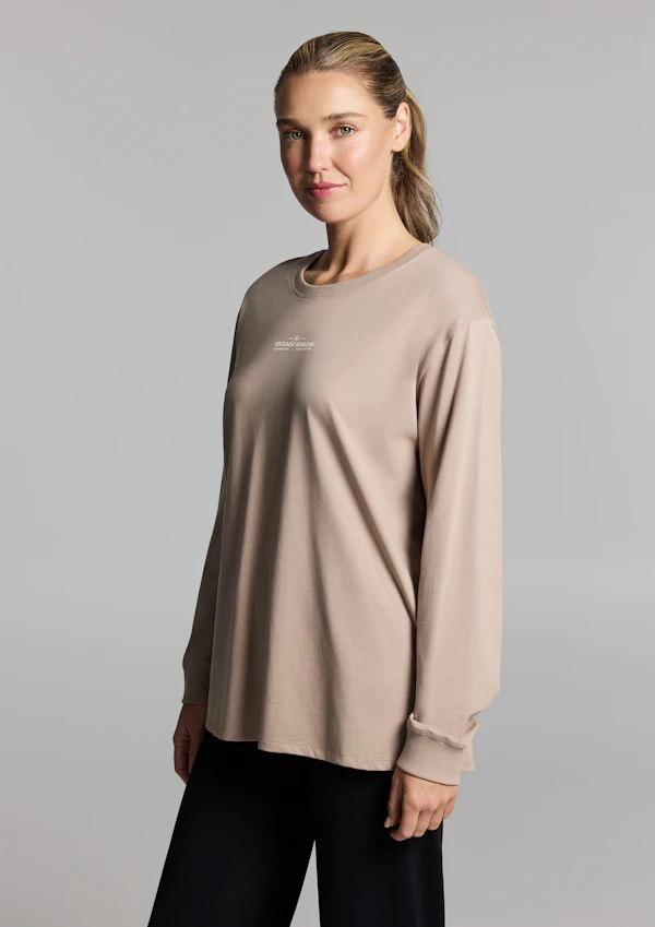 Loose Fit Long Sleeve Tee