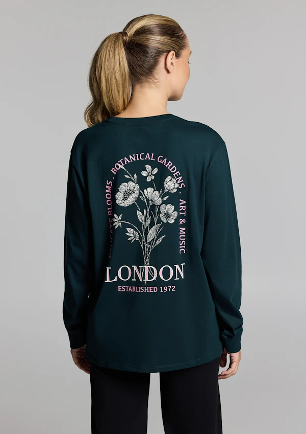 Loose Fit Long Sleeve Tee