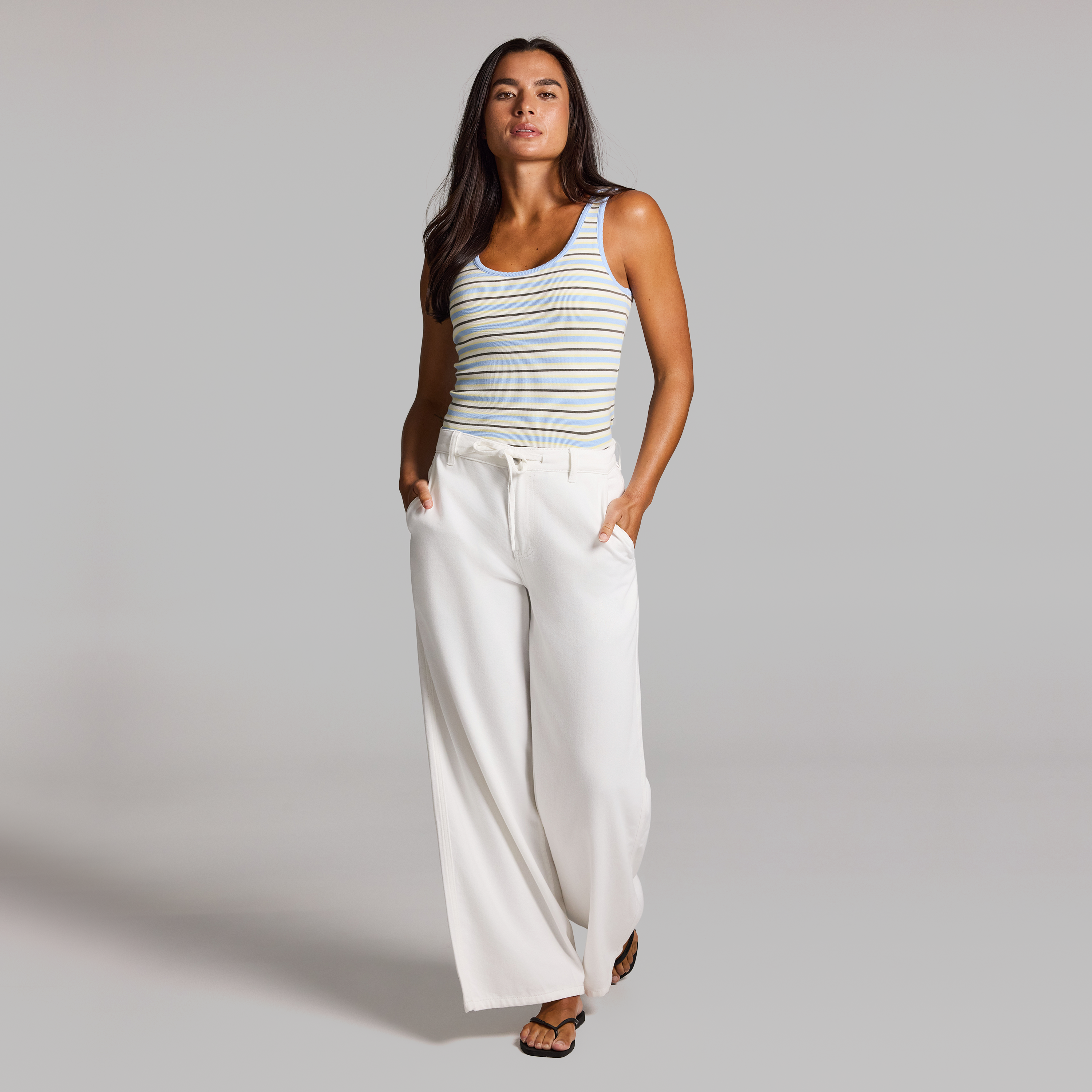 Relaxed Straight Leg Denim Pocket Jeans