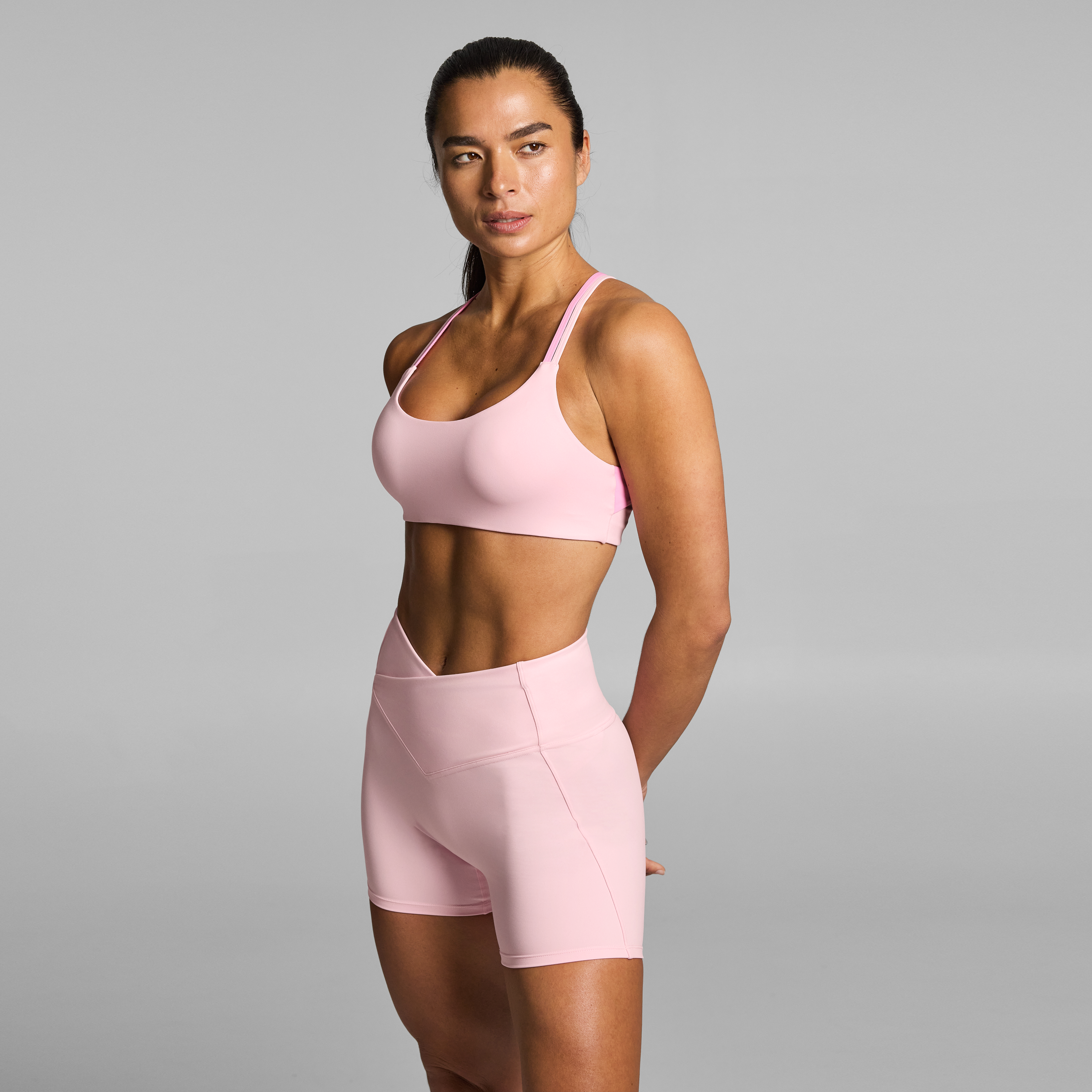 Colour Block Strappy Medium Support Sports Bra