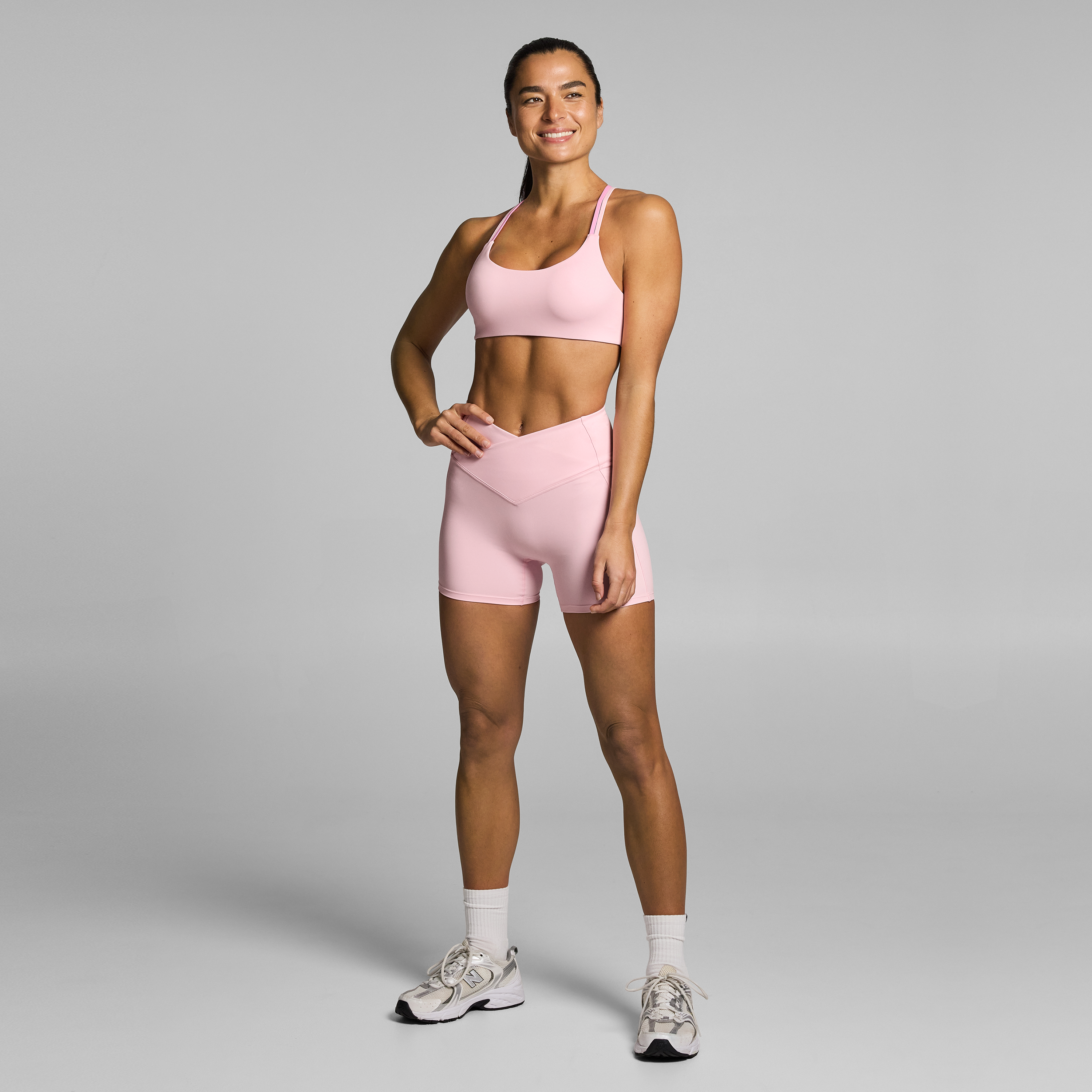 Colour Block Strappy Medium Support Sports Bra