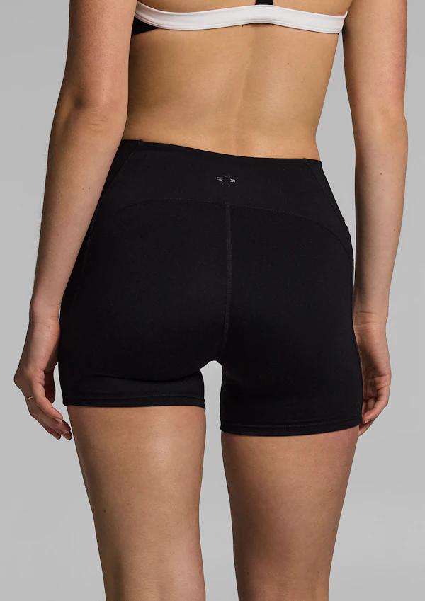 No Front Seam Pocket Mid Thigh Bike Shorts