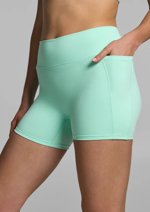 No Front Seam Pocket Mid Thigh Bike Shorts