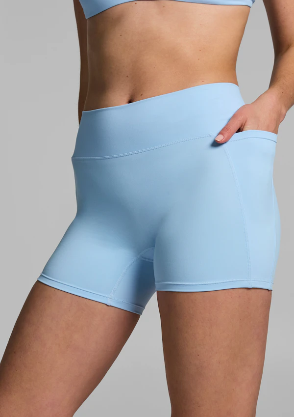 No Front Seam Pocket Mid Thigh Bike Shorts