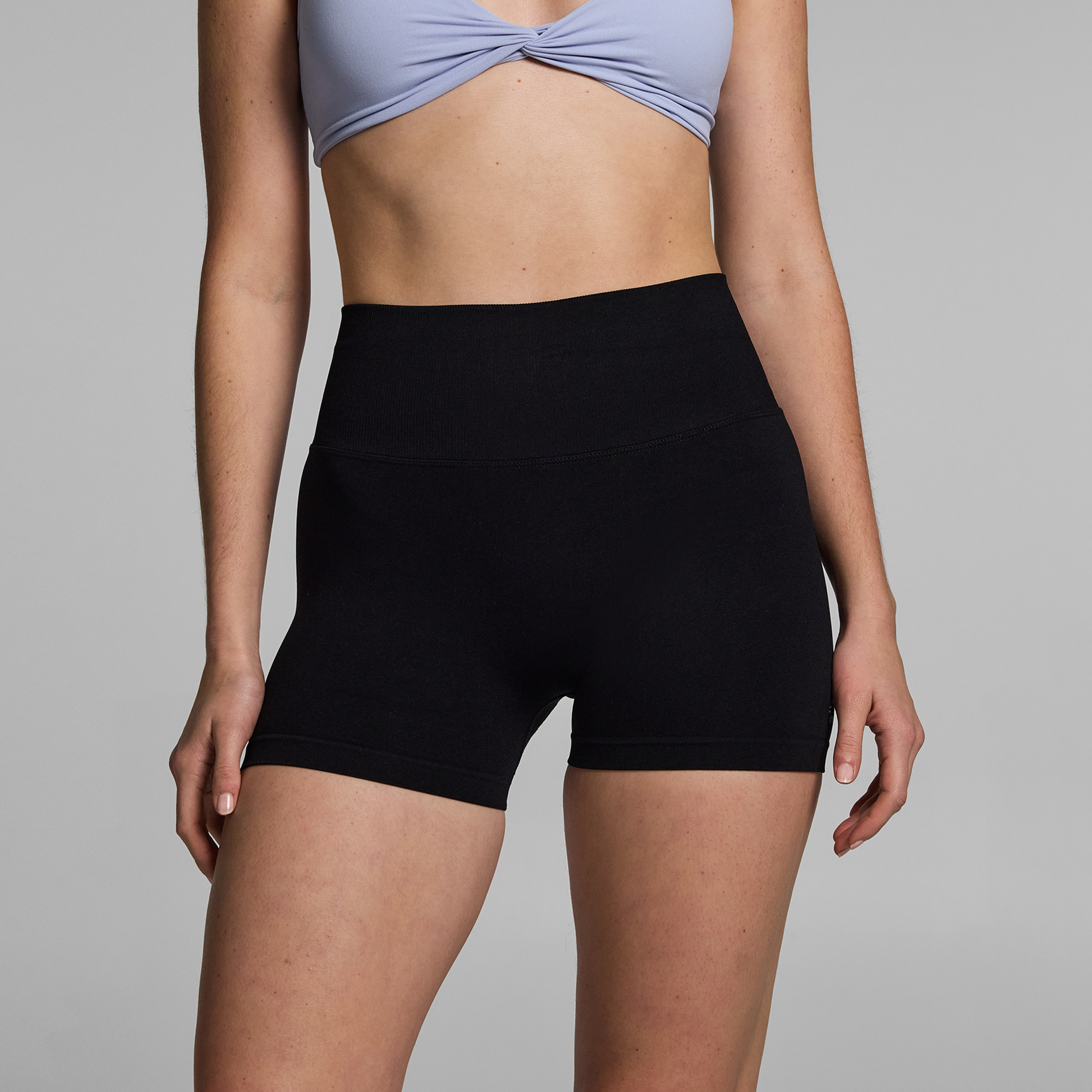 Seamless Scrunch Bum Booty Shorts