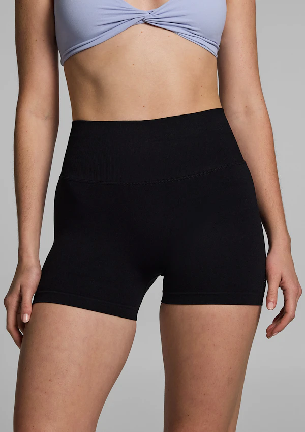 Seamless Scrunch Bum Booty Shorts