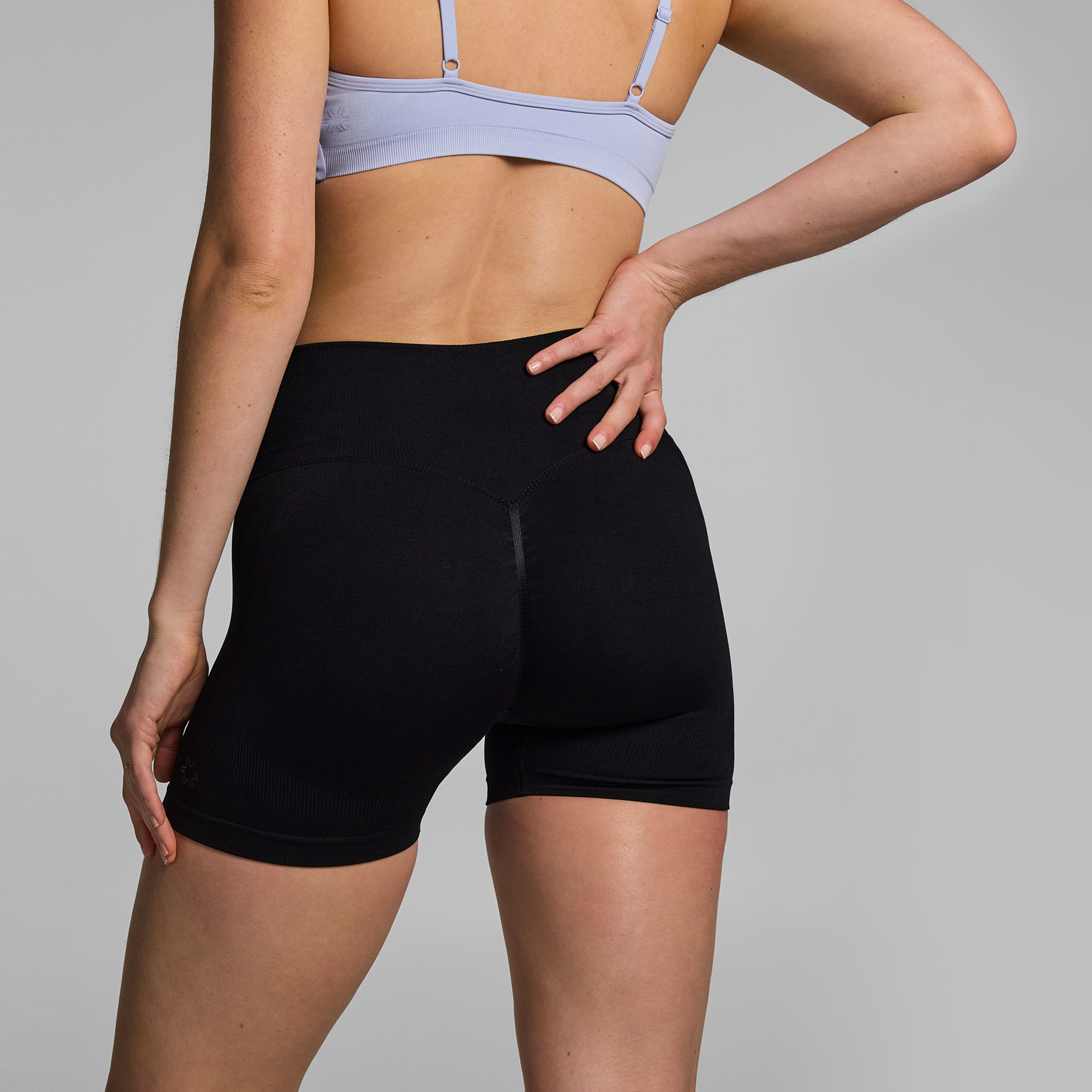Seamless Scrunch Bum Booty Shorts