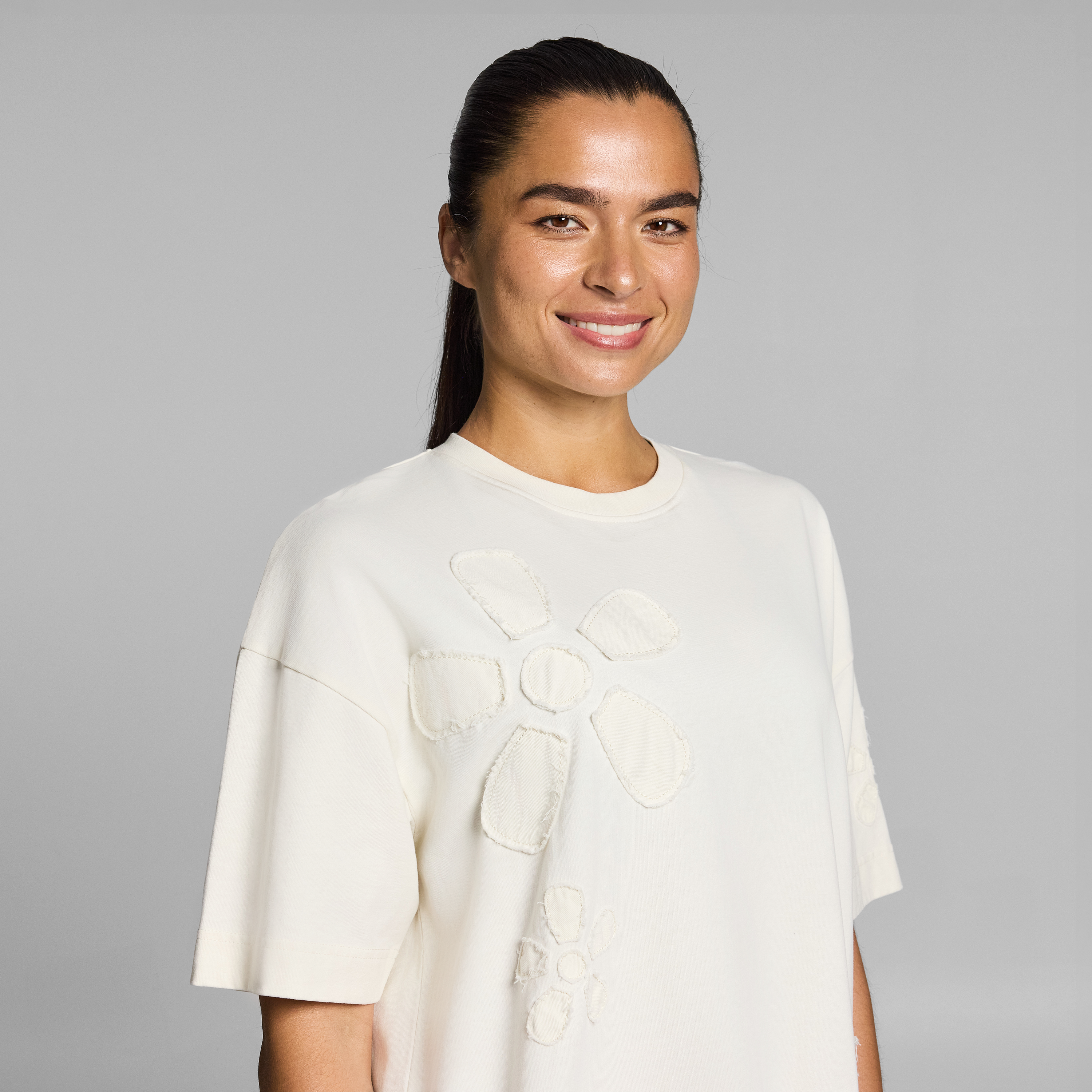 Bloom Applique Baggy Cotton Tee
